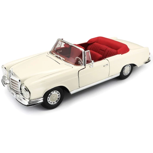 Maisto 1967 Mercedes Benz 280 SE, Scale 1:18, Cream Color