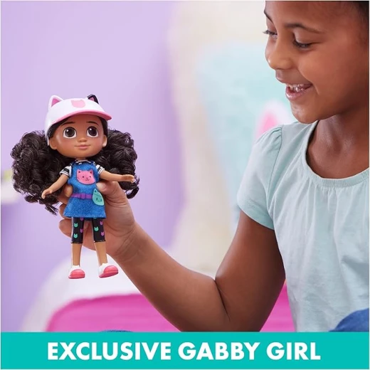 Gabby's Dollhouse, 8-inch Gabby Girl Doll (Travel Edition) with Accessories, Kids Toys for Ages 3 and up '