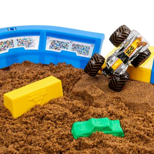 Monster Jam, Monster Dirt Arena 24-inch Playset with 2lbs of Monster Dirt and Exclusive 1:64 Scale Die-Cast Monster Jam Truck'