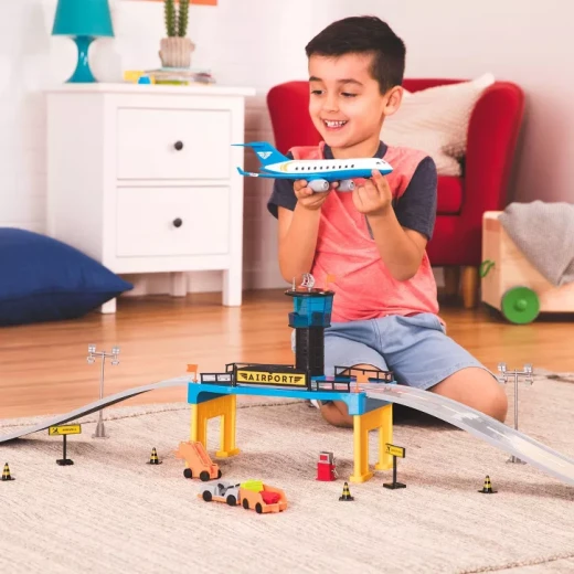 Driven , Airport Playset with Toy Airplane , 32 pcs '