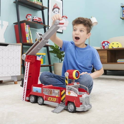 Spin Master | PAW Patrol, Marshall's Transforming Movie City Fire Truck with Extending Ladder, Lights, Sounds and Action Figure'