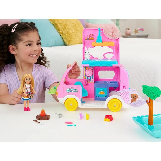 Mattel | Barbie Toy Camper & Chelsea Doll, 2-in-1 Playset with 2 Pets & 15 Accessories