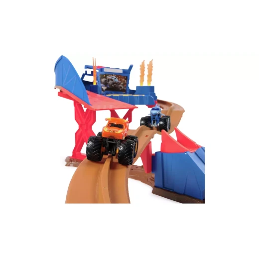 Monster Jam 1:64 Supercharge Monster Truck Speedway Playset '